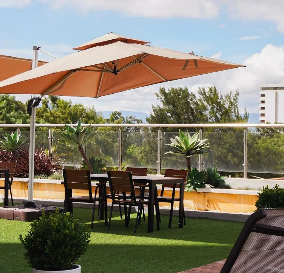 Hotel Vista Quince グアテマラシティ